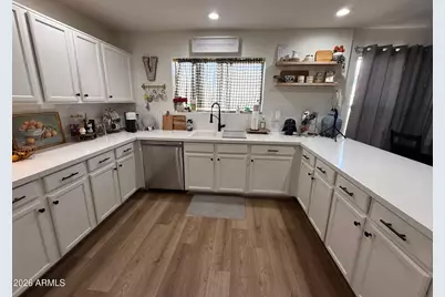 11524 E Quade Avenue, Mesa, AZ 85212 - Photo 9