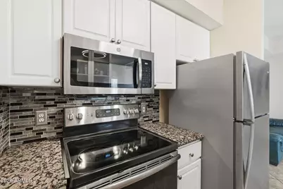 1701 E Colter Street #303, Phoenix, AZ 85016 - Photo 7