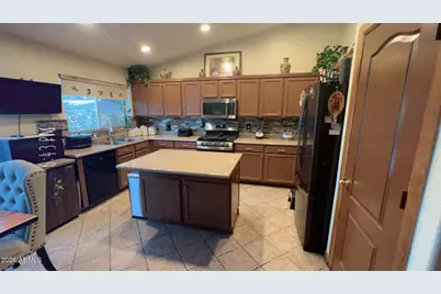 7972 W Rancho Drive, Glendale, AZ 85303 - Photo 3