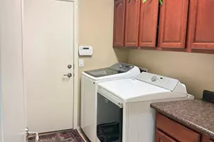 1928 W Spur Dr, Phoenix, AZ 85085 - Photo 25