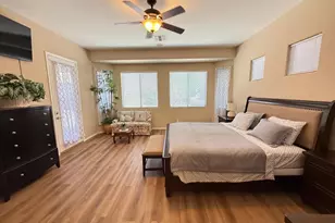 1928 W Spur Dr, Phoenix, AZ 85085 - Photo 15
