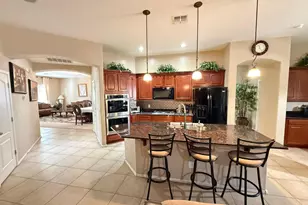 1928 W Spur Dr, Phoenix, AZ 85085 - Photo 3