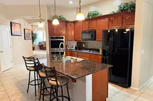 1928 W Spur Dr, Phoenix, AZ 85085 - Photo 7