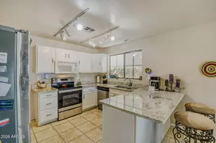 3221 E Blackhawk Dr, Phoenix, AZ 85050 - Photo 11