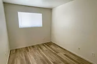 2002 E Sweetwater Ave, Phoenix, AZ 85022 - Photo 7