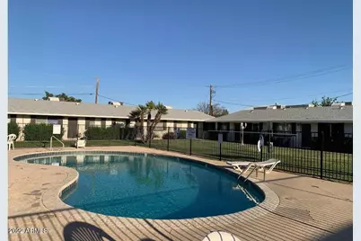 2021 W Hayward Avenue #Apt 27, Phoenix, AZ 85021 - Photo 7