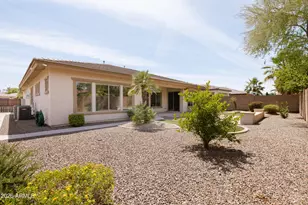 372 W Aster Dr, Chandler, AZ 85248 - Photo 5
