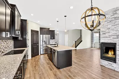 13136 N 91st Lane, Peoria, AZ 85381 - Photo 17