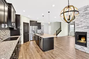 13136 N 91st Ln, Peoria, AZ 85381 - Photo 17