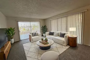 11040 N 28th Dr, Phoenix, AZ 85029 - Photo 3