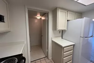 11040 N 28th Dr, Phoenix, AZ 85029 - Photo 13