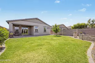 13578 W Shifting Sands Dr, Peoria, AZ 85383 - Photo 17