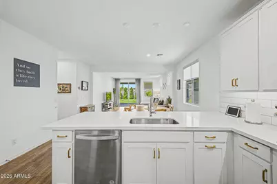 13578 W Shifting Sands Drive, Peoria, AZ 85383 - Photo 5