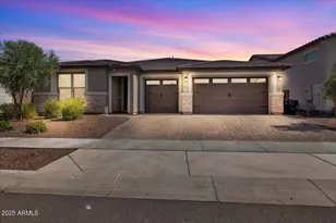 17593 W Red Fox Rd, Surprise, AZ 85387 - Photo 1