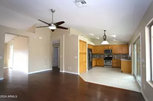 1130 W Raven Dr, Chandler, AZ 85286 - Photo 11
