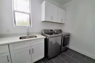 3900 N 30th St, Phoenix, AZ 85016 - Photo 17