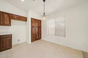 514 W Holstein Trail, San Tan Valley, AZ 85143 - Photo 11