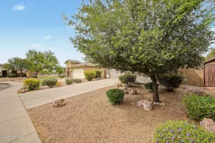 514 W Holstein Trail, San Tan Valley, AZ 85143 - Photo 5