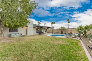 617 E Ellis Dr, Tempe, AZ 85282 - Photo 53
