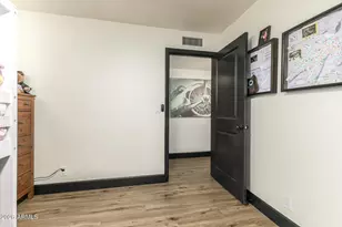 617 E Ellis Dr, Tempe, AZ 85282 - Photo 33