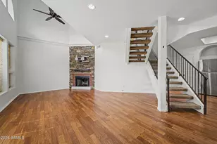 10247 N 12th Pl, Phoenix, AZ 85020 - Photo 5