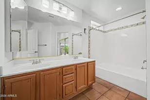10247 N 12th Pl, Phoenix, AZ 85020 - Photo 13