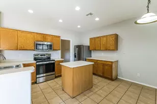 2205 N 91st Gln, Phoenix, AZ 85037 - Photo 7