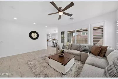 4635 E Patrick Lane, Phoenix, AZ 85050 - Photo 5