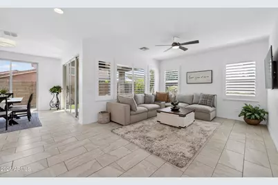 4635 E Patrick Lane, Phoenix, AZ 85050 - Photo 3