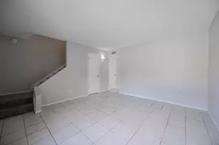 15 E Carter Dr, Tempe, AZ 85282 - Photo 3