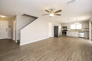 650 E Woodsman Pl, Chandler, AZ 85286 - Photo 5