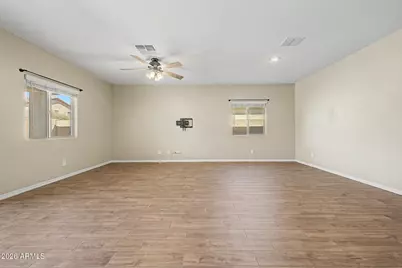 308 W Pacific Drive, Casa Grande, AZ 85122 - Photo 13