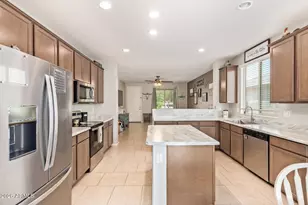 17735 W Jessie Ln, Surprise, AZ 85387 - Photo 13