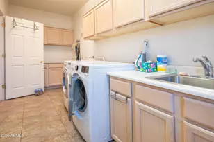 333 N Pennington Dr, Chandler, AZ 85224 - Photo 61