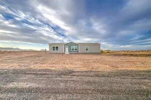 39112 W Maldonado Rd, Tonopah, AZ 85354 - Photo 1