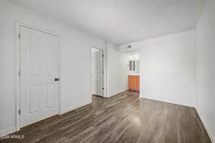 2625 E Indian School Rd, Phoenix, AZ 85016 - Photo 19