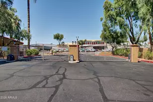 2625 E Indian School Rd, Phoenix, AZ 85016 - Photo 55