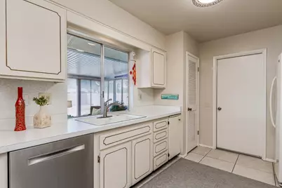 10441 W Burns Drive, Sun City, AZ 85351 - Photo 13