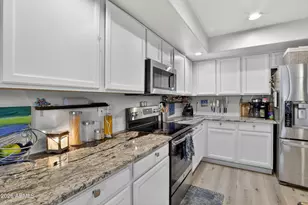 11032 W Augusta Ave, Glendale, AZ 85307 - Photo 11