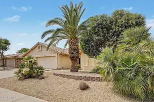 8456 W Rockwood Dr, Peoria, AZ 85382 - Photo 7