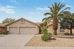 8456 W Rockwood Dr, Peoria, AZ 85382 - Photo 3