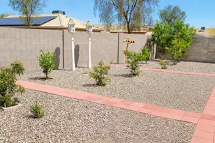 9310 W Oneida Dr, Arizona City, AZ 85123 - Photo 3