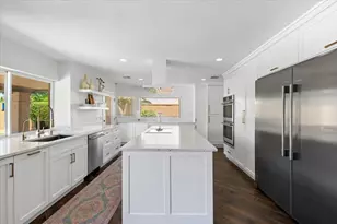 10628 E Cinnabar Ave, Scottsdale, AZ 85258 - Photo 5