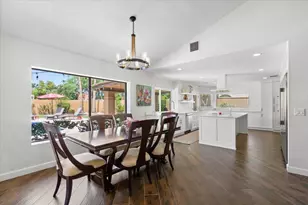 10628 E Cinnabar Ave, Scottsdale, AZ 85258 - Photo 9