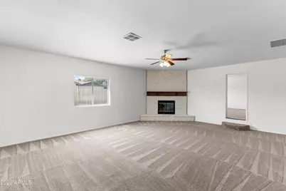 8825 W Roma Avenue, Phoenix, AZ 85037 - Photo 5