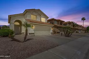 1210 E Helena Dr, Phoenix, AZ 85022 - Photo 1