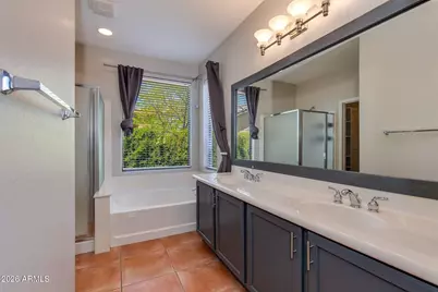 2510 W Coyote Creek Drive, Phoenix, AZ 85086 - Photo 19