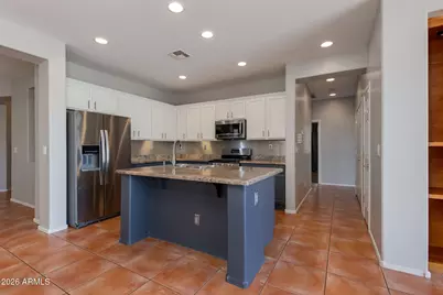 2510 W Coyote Creek Drive, Phoenix, AZ 85086 - Photo 9
