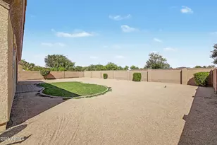 2395 S Whetstone Pl, Chandler, AZ 85286 - Photo 33