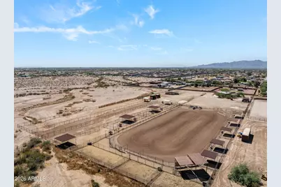 22544 W Barwick Drive, Wittmann, AZ 85361 - Photo 3